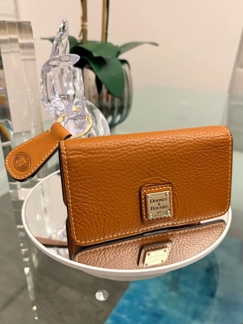 Dooney & Bourke excellent authentic